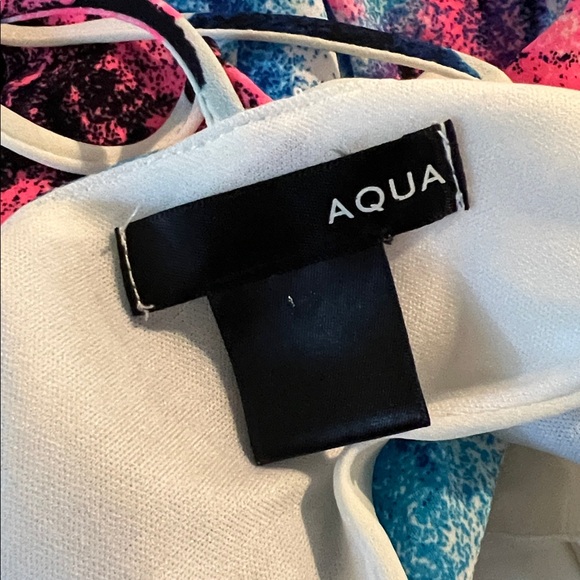 CLEAROUT SALE Blue and pink white floral cross back shift dress - Picture 5 of 5